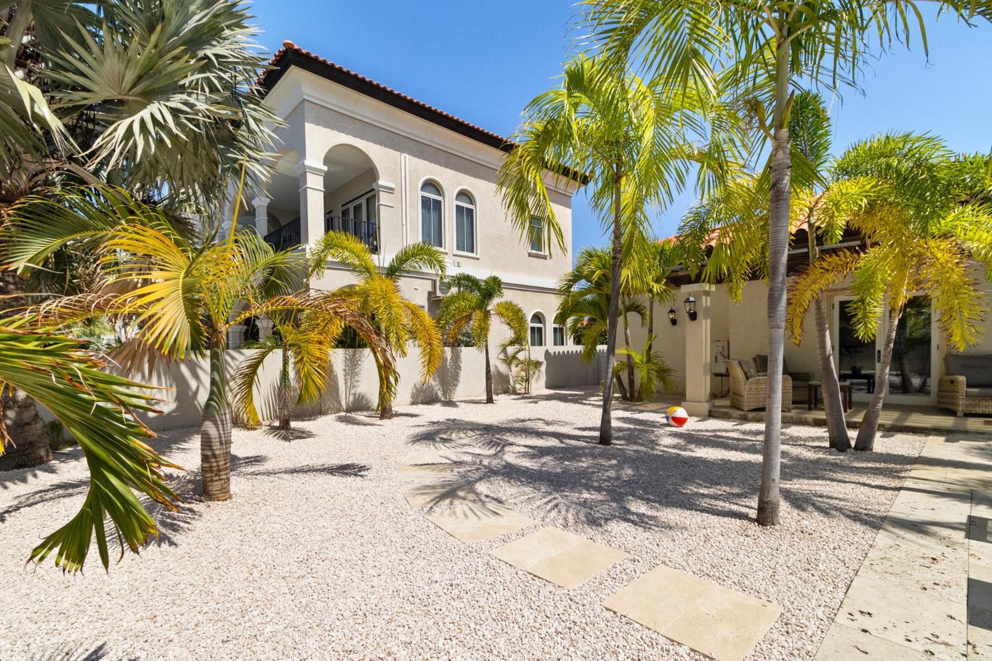 Upscale Ocean View Villa With Pool Outdoor Kitchen Palm Beach Exterior photo