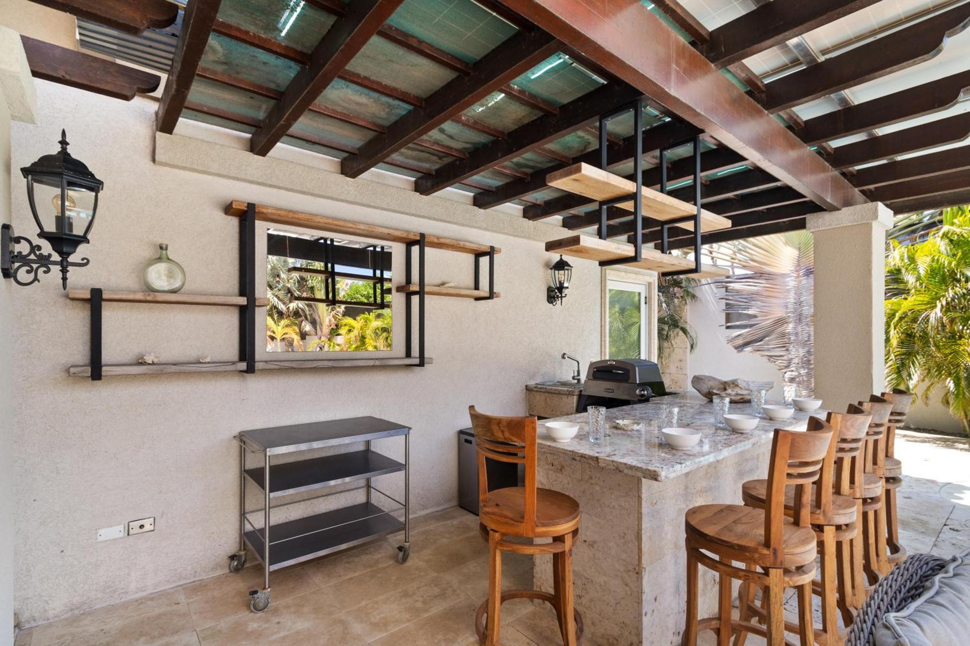 Upscale Ocean View Villa With Pool Outdoor Kitchen Palm Beach Exterior photo